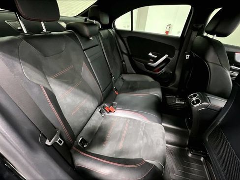 Used 2021 Mercedes-Benz A 35 AMG 4MATIC image 32