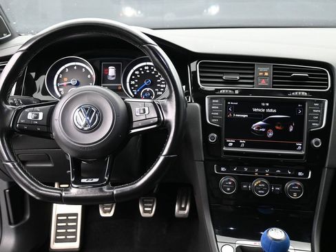 Used 2016 Volkswagen Golf R 4-Door AWD/4WD image 11