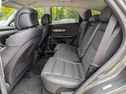 Used 2026 Genesis GV70 2.5T AWD/4WD image 16