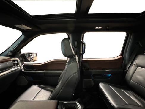 Used 2023 Ford F150 Lariat w/ Equipment Group 502A High image 45