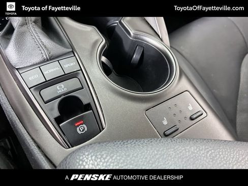 Certified 2022 Toyota Camry XSE AWD/4WD image 32