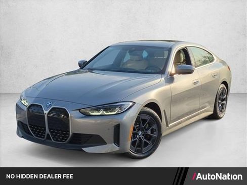 Used 2022 BMW i4 eDrive40 w/ Parking Assistance Package RWD image 1