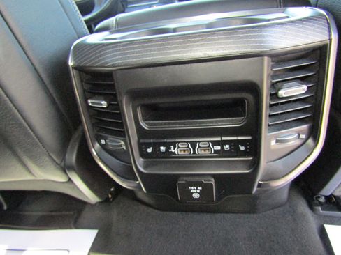 Used 2019 RAM 1500 Limited AWD/4WD image 23