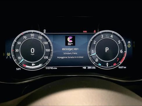 Certified 2025 Jaguar F-PACE R-Dynamic S image 22