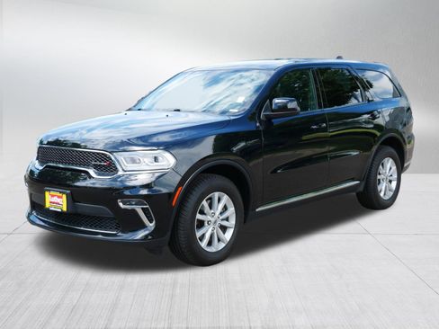 Used 2021 Dodge Durango SXT w/ Trailer Tow Group IV AWD/4WD image 3