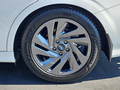 Certified 2024 Subaru Legacy Limited AWD/4WD image 35