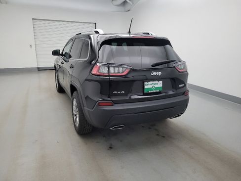 Used 2020 Jeep Cherokee Latitude Plus w/ Cold Weather Group AWD/4WD image 6