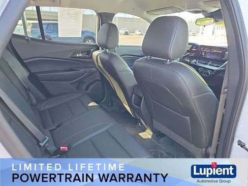 Used 2025 Chevrolet Trax ACTIV w/ Driver Confidence Package FWD image 16