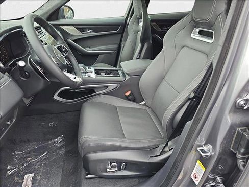 New 2026 Jaguar F-PACE R-Dynamic S AWD/4WD image 13