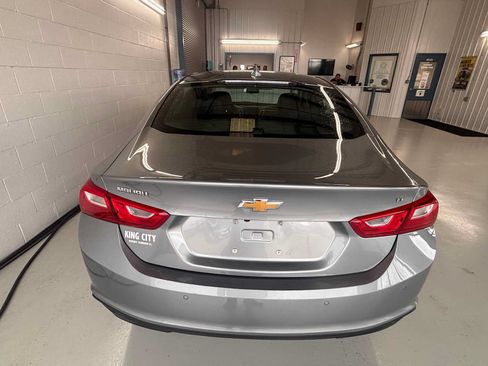 Used 2025 Chevrolet Malibu LT FWD image 5