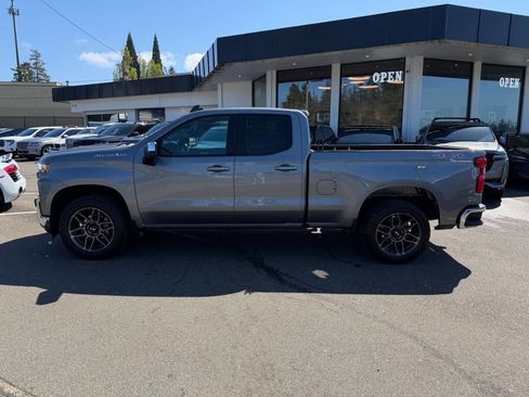 Used 2020 Chevrolet Silverado 1500 LT w/ All-Star Edition AWD/4WD image 2