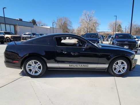 Used 2014 Ford Mustang V6 image 15