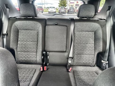 Used 2024 Chevrolet Equinox LT FWD image 15
