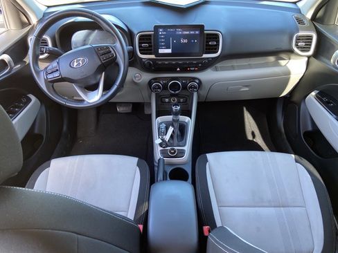 Used 2024 Hyundai Venue SEL image 49