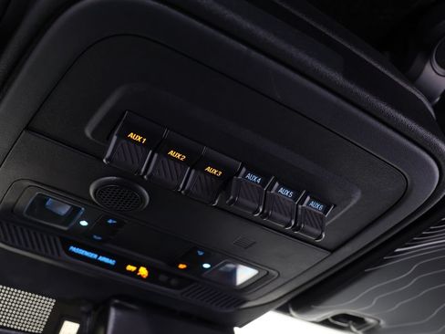 Used 2024 Ford Bronco Raptor AWD/4WD image 42