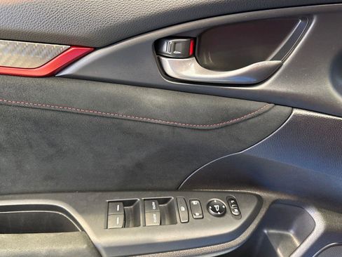 Used 2021 Honda Civic Type R image 5