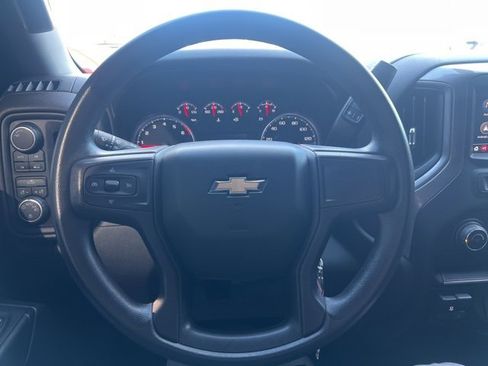 Certified 2021 Chevrolet Silverado 1500 Custom image 9