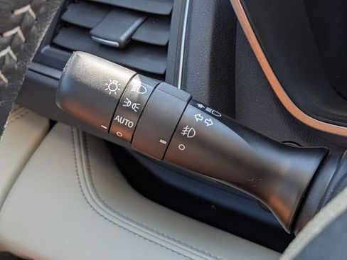 Certified 2025 Subaru Ascent Limited AWD/4WD image 22