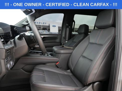 Used 2025 Chevrolet Tahoe RST w/ Comfort Package AWD/4WD image 18