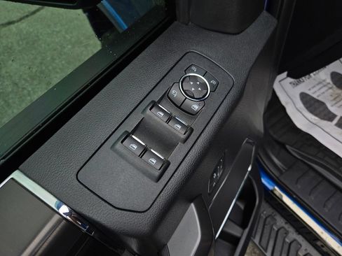 Used 2018 Ford F150 Lariat AWD/4WD image 14