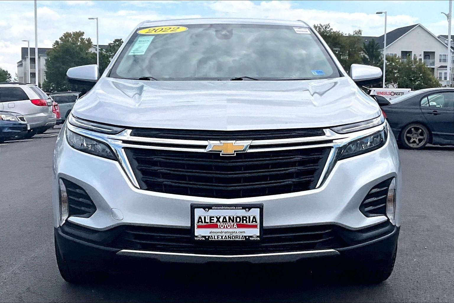 Used 2022 Chevrolet Equinox LT FWD image 3