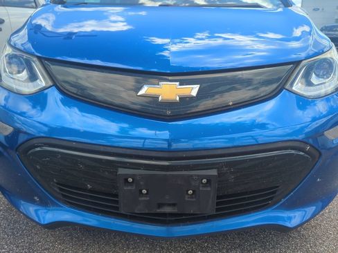 Used 2017 Chevrolet Bolt LT FWD image 17