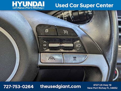 Used 2023 Hyundai Elantra SEL w/ Convenience Package FWD image 28