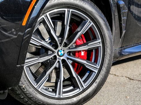 New 2026 BMW X5 xDrive50e w/ M Sport Package image 8