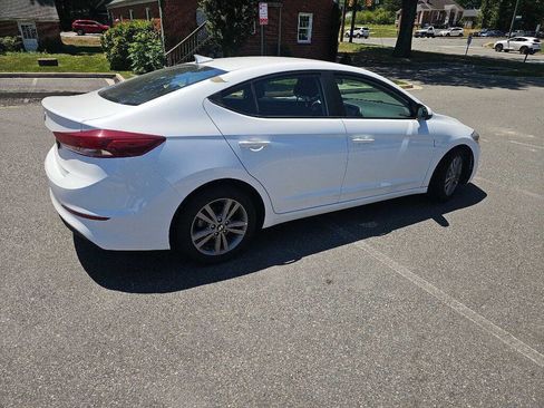 Used 2018 Hyundai Elantra SEL FWD image 7