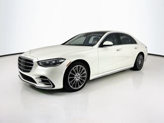 Used 2022 Mercedes-Benz S 580 4MATIC Sedan video 1