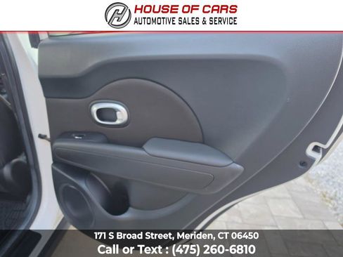 Used 2018 Kia Soul + FWD image 47