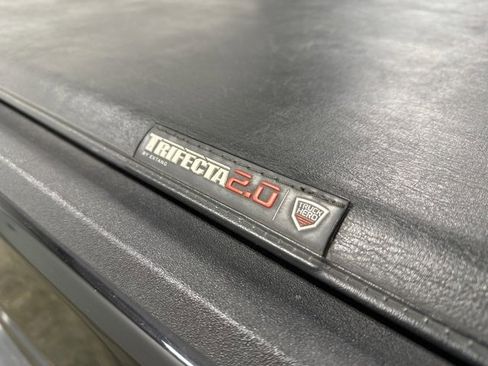 Used 2021 Jeep Gladiator Overland image 35