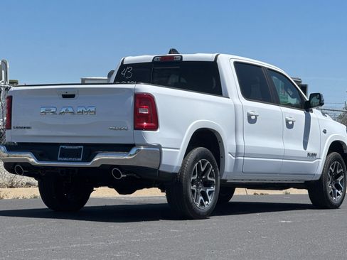 New 2026 RAM 1500 Laramie AWD/4WD image 3