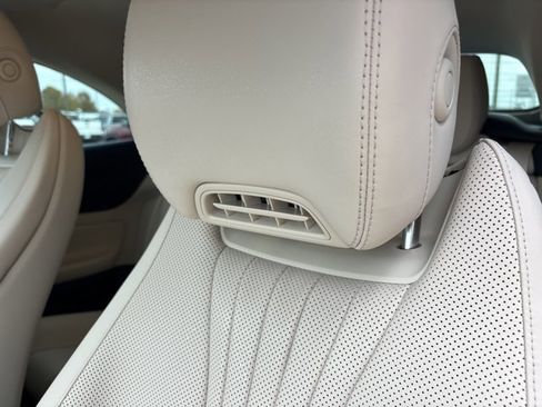 Used 2023 Mercedes-Benz E 450 4MATIC Cabriolet image 18