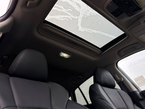 Used 2023 Subaru Impreza 2.0i Limited w/ Popular Package #3 image 18