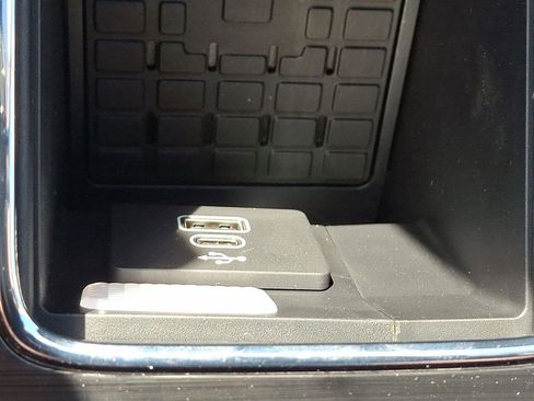 New 2025 Lincoln Aviator AWD w/ Equipment Group 101A image 19