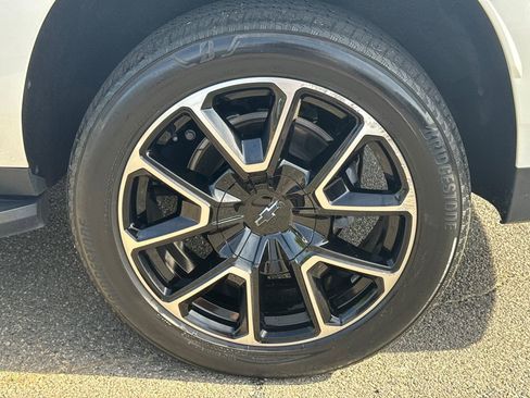 Used 2022 Chevrolet Suburban RST AWD/4WD image 20