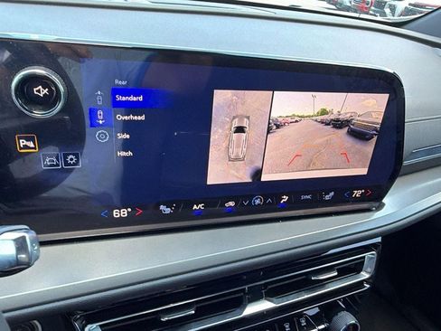 New 2026 Chevrolet Traverse LT w/ Driver Confidence Package FWD image 26