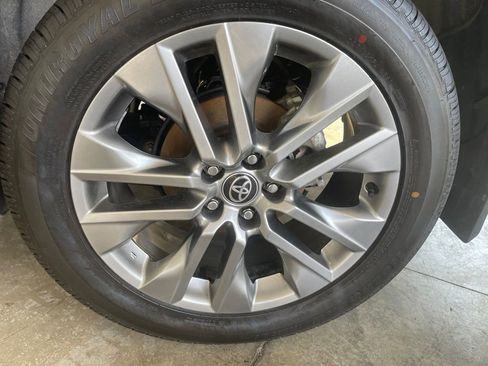 Used 2025 Toyota RAV4 XLE Premium w/ Weather Package AWD/4WD image 12