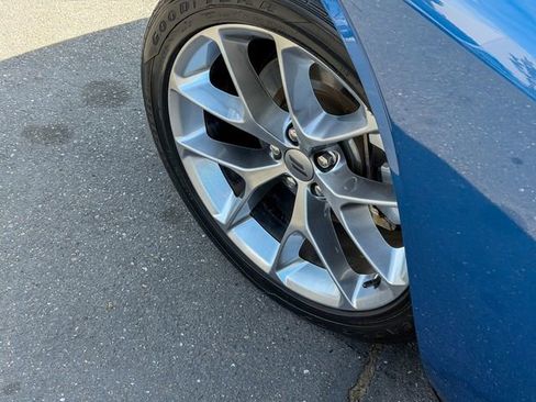 Used 2021 Dodge Challenger GT w/ Driver Convenience Group image 12