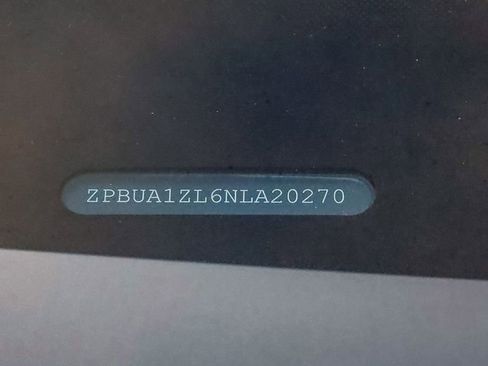 Used 2022 Lamborghini Urus image 28