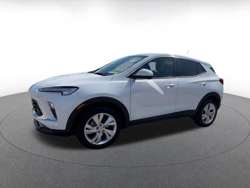 Used 2025 Buick Encore GX Preferred FWD image 8