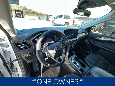 Used 2024 Ford Escape Active w/ Tech Pack #2 image 2