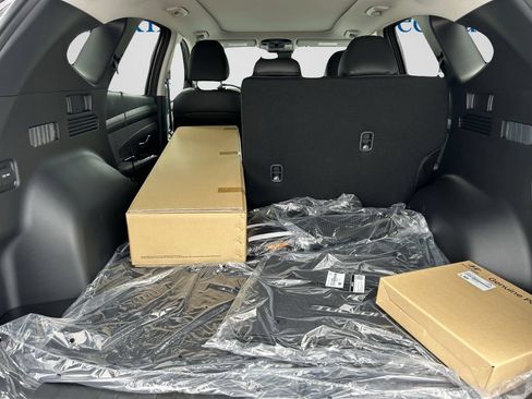 New 2026 Hyundai Tucson Limited AWD/4WD image 15