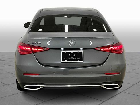 Used 2025 Mercedes-Benz C 300 Sedan image 4