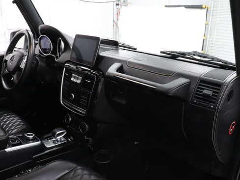 Used 2017 Mercedes-Benz G 63 AMG 4MATIC image 27