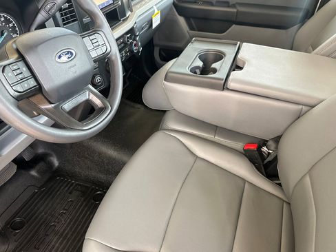 New 2025 Ford F350 XL w/ XL Chrome Package image 10