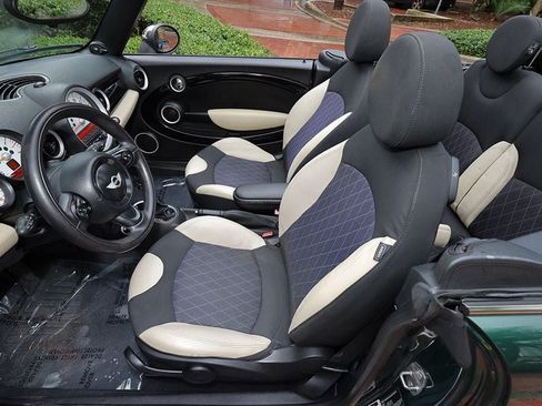 Used 2013 MINI Cooper Convertible FWD image 26