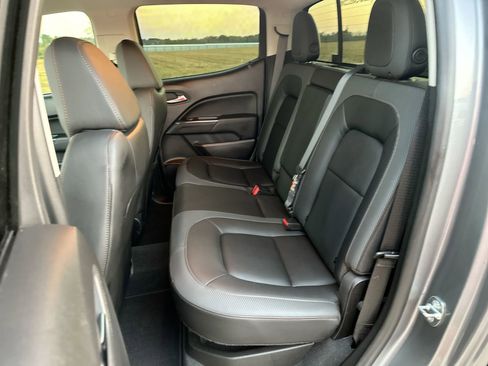 Used 2021 GMC Canyon AT4 w/ Driver Alert Package image 23