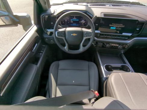 New 2026 Chevrolet Silverado 2500 LT image 10